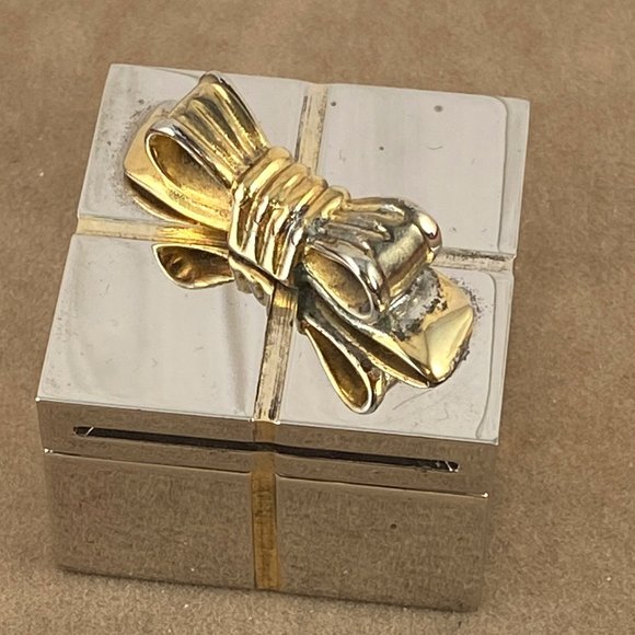 Time in a Box Vintage Gift Box with a Quartz Watch Picture Frame main image 6